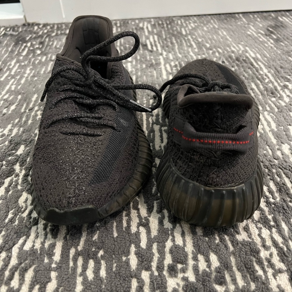 Yeezy Boost US Size 7